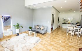 Xuan Hong Holiday Home